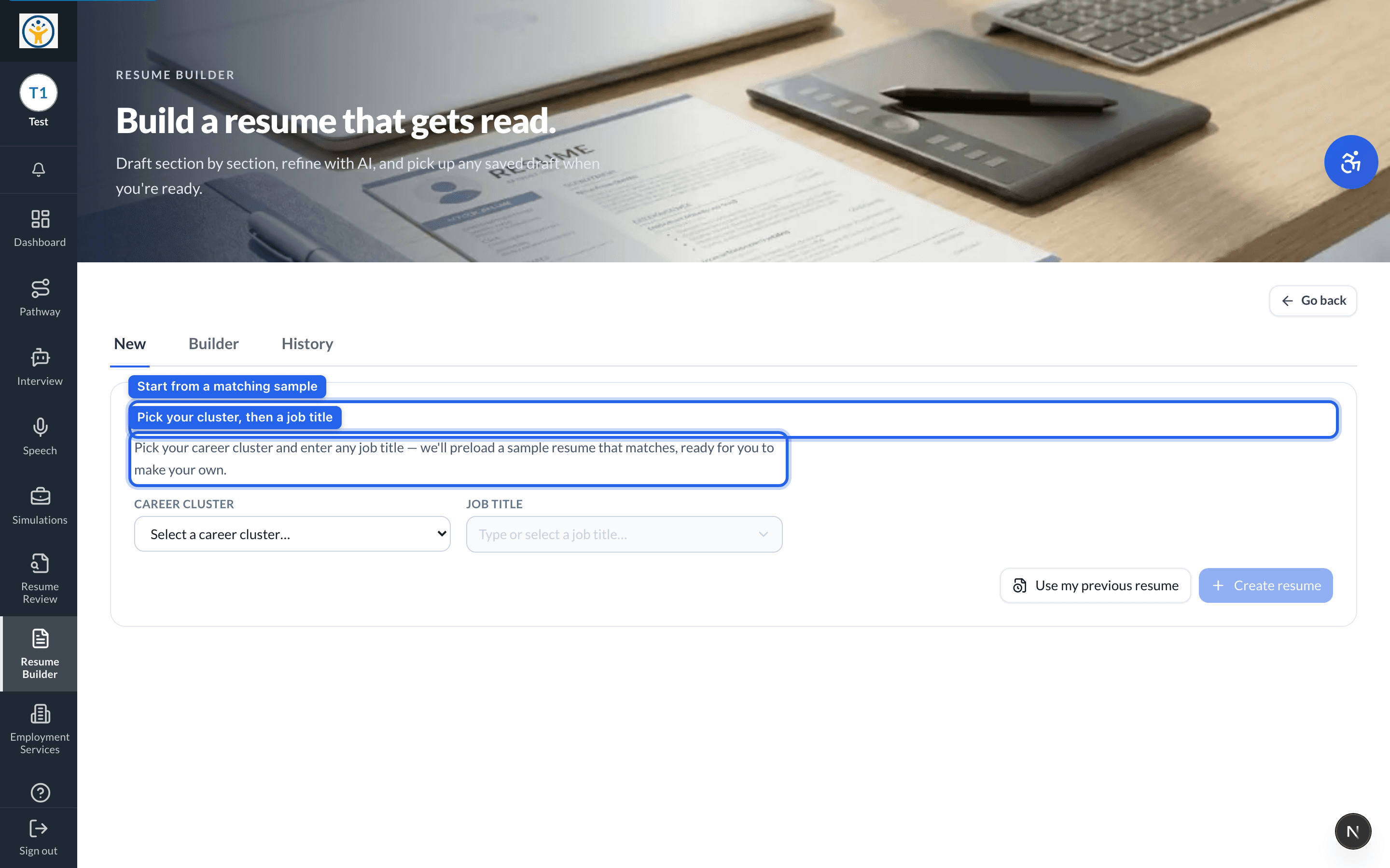 Resume Builder new-resume screen with the career cluster picker